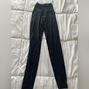 Offline Crossover Leggings